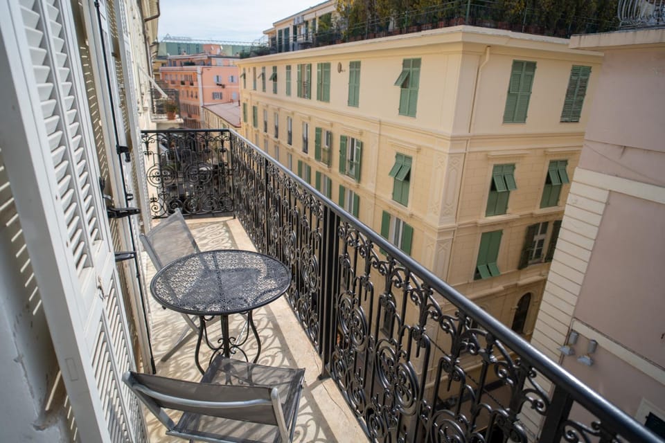 Balcony/Terrace, Balcony/Terrace, City view