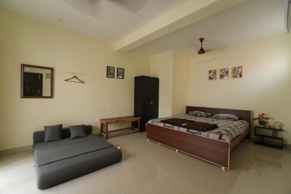 Photo of the whole room