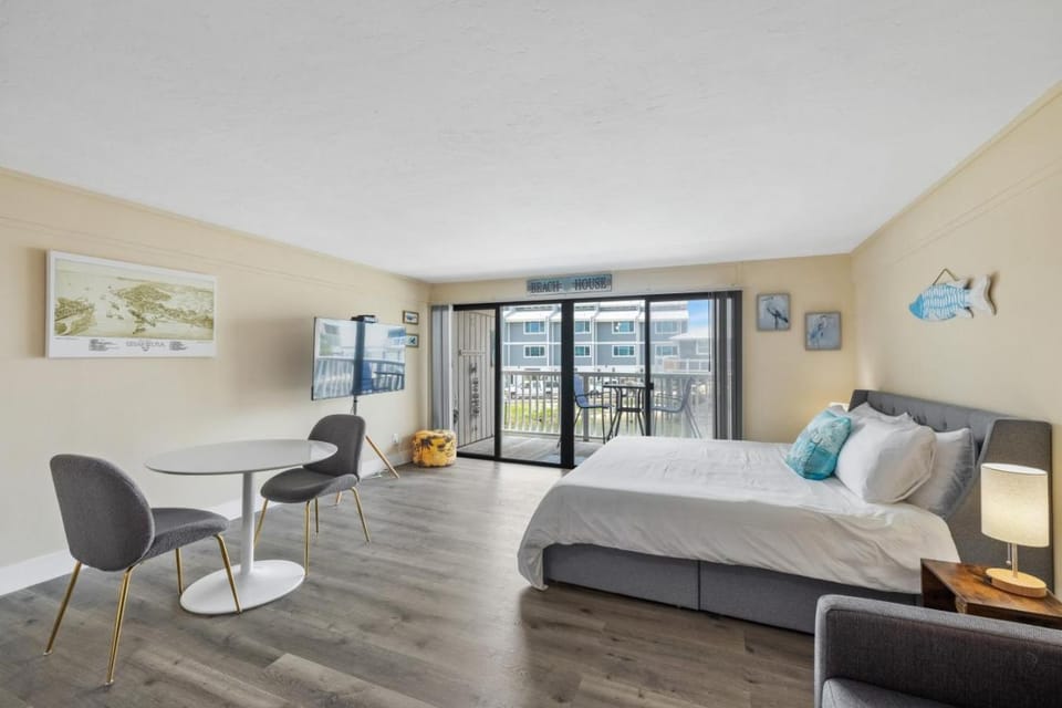 Coastal Retreat 213 at Cedar Cove Condos House in Cedar Key