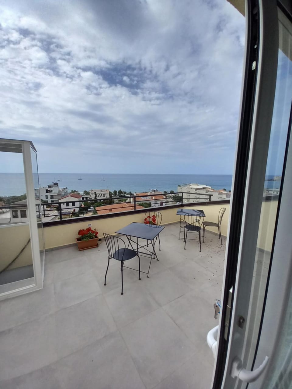 Day, View (from property/room), Balcony/Terrace, Sea view