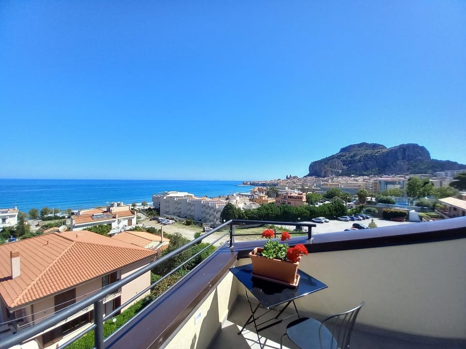 Nearby landmark, Day, Natural landscape, Sea view