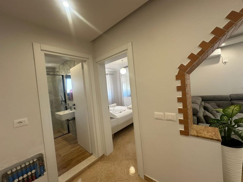 Dion apartamen Apartment in Vlorë