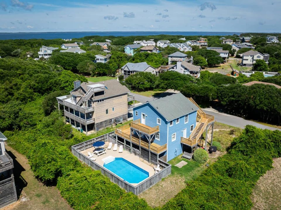 Great Location Steps to Beach Pool Hot Tub House in Duck