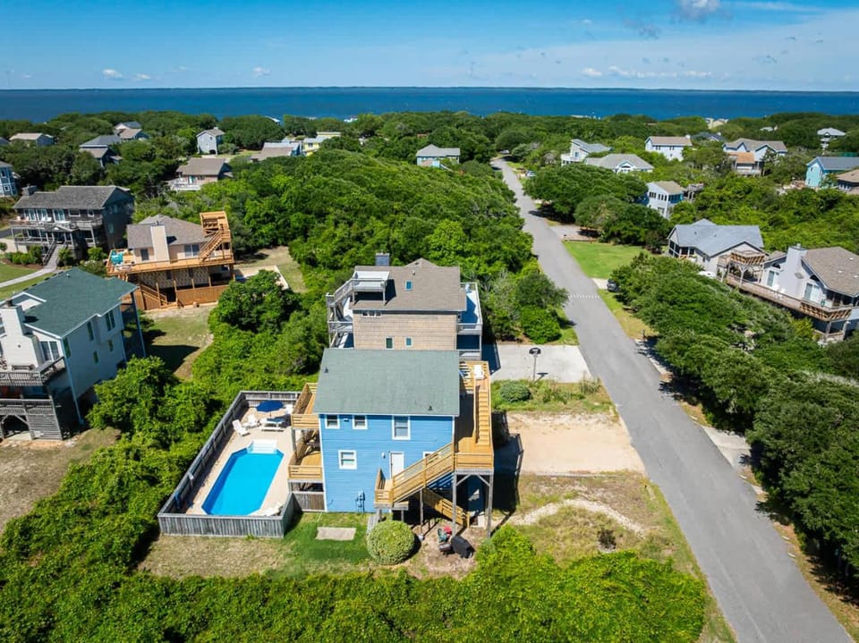 Great Location Steps to Beach Pool Hot Tub House in Duck
