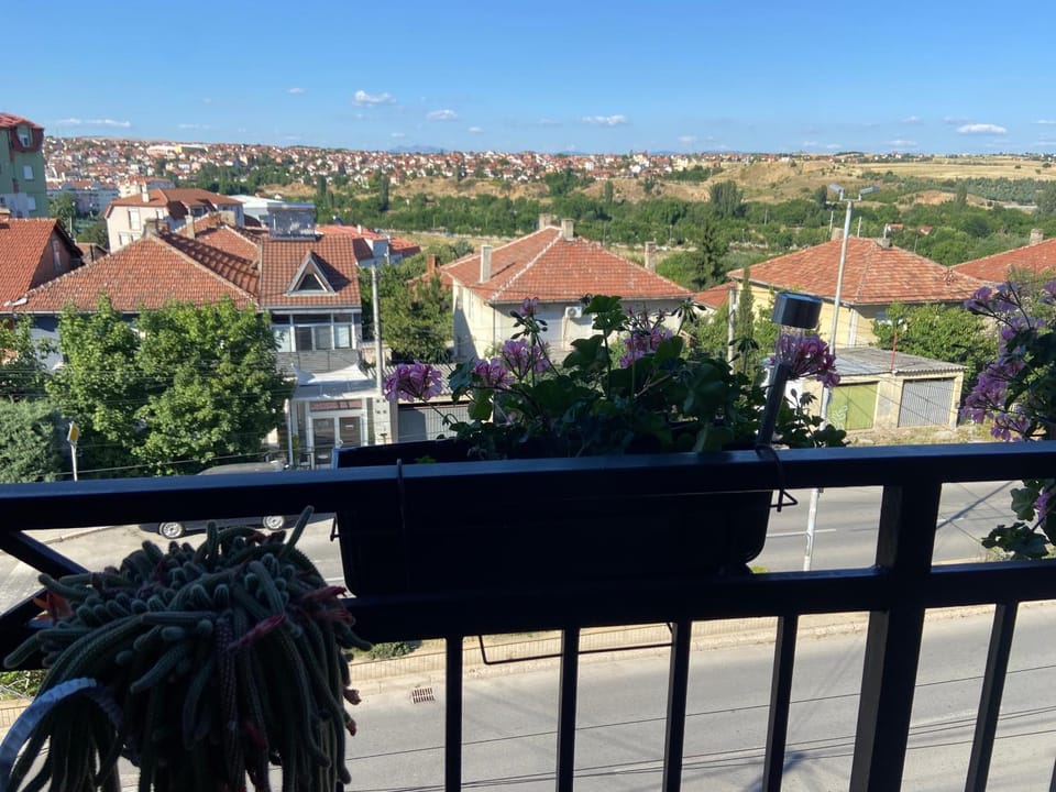 Property building, Day, City view