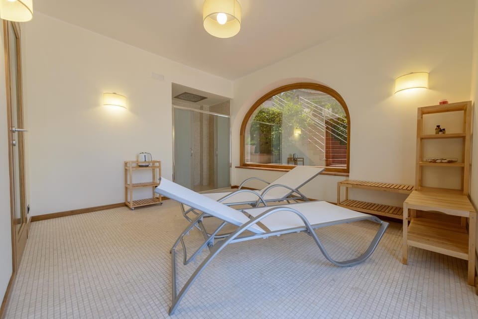Sauna, Spa and wellness centre/facilities
