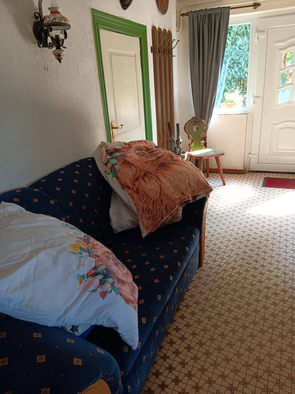 Bed, Photo of the whole room