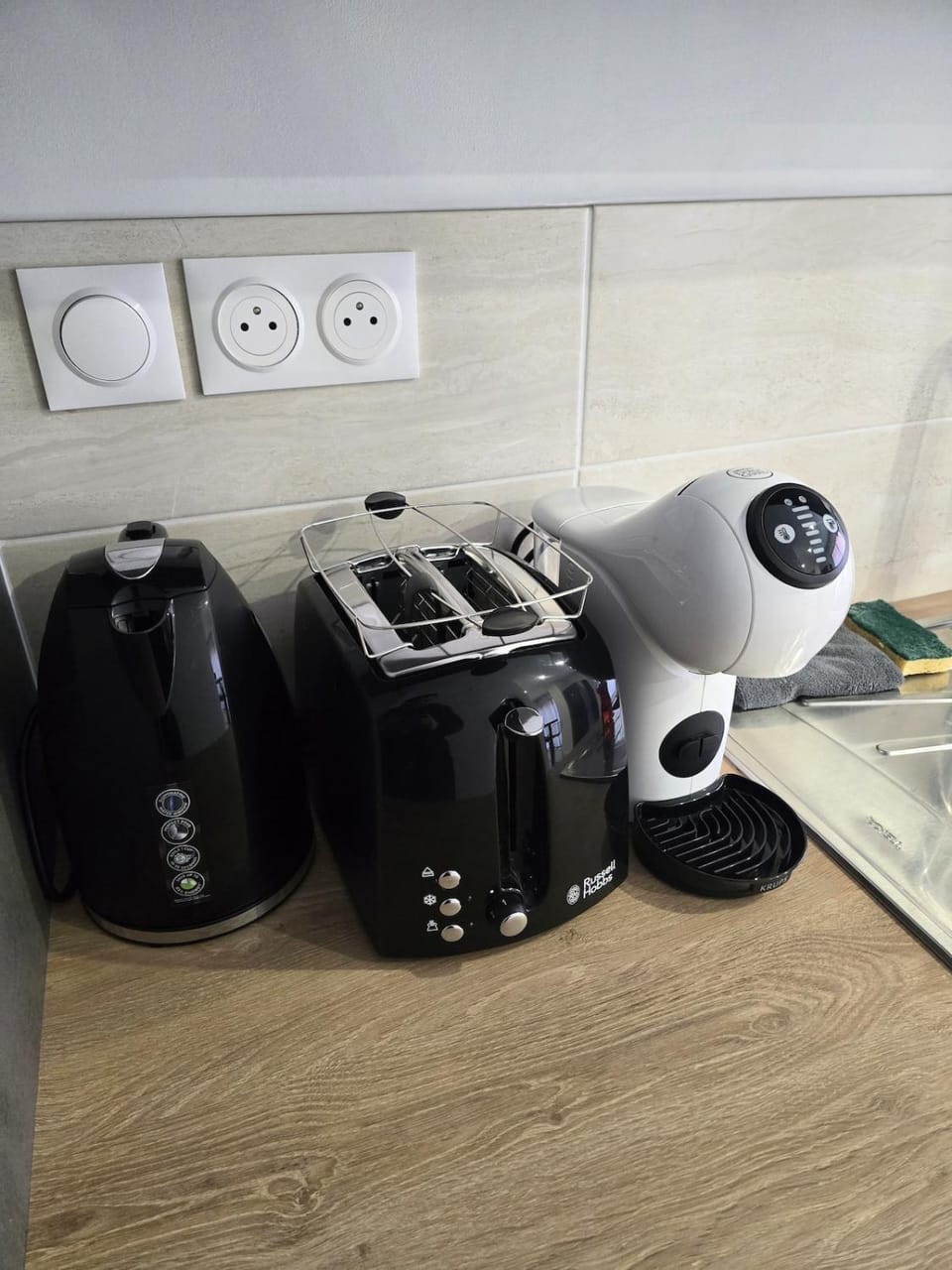 Coffee/tea facilities, Kitchen or kitchenette, toaster