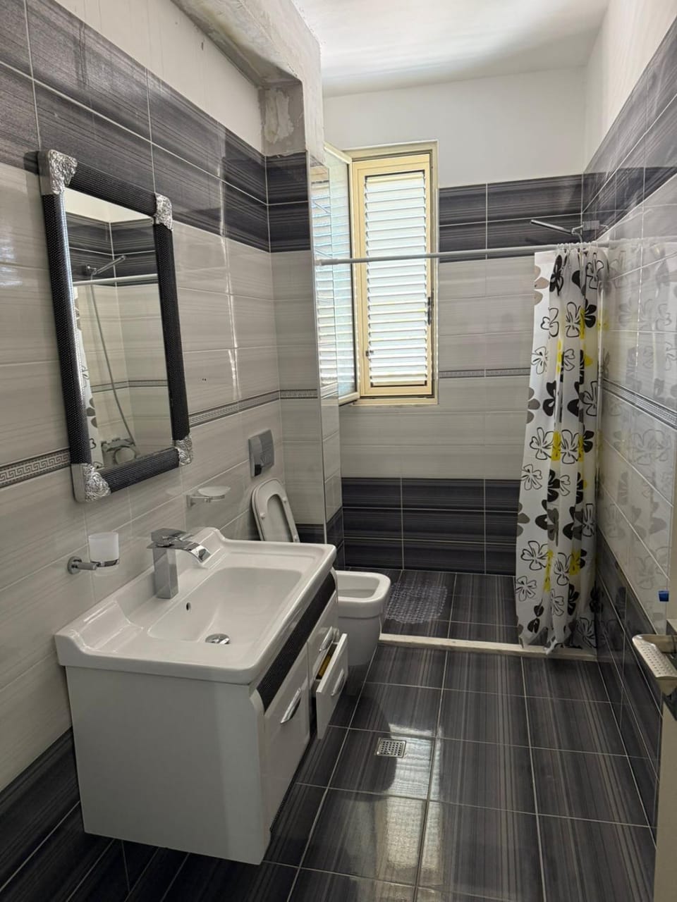 Likaj rent home Apartment in Vlorë