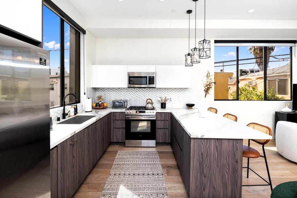 Trendy Chic House in Hollywood