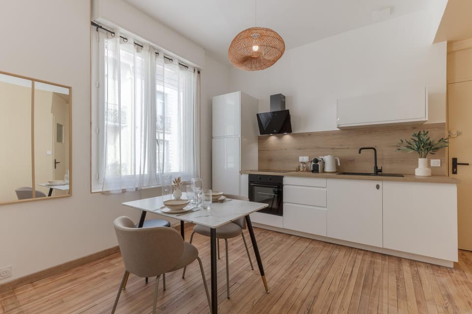 Kitchen or kitchenette, stove