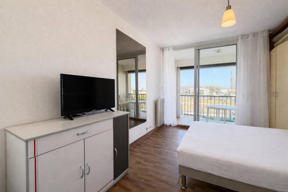 Studio F32 Héliopolis -By AGN - 2 personnes Apartment in Agde