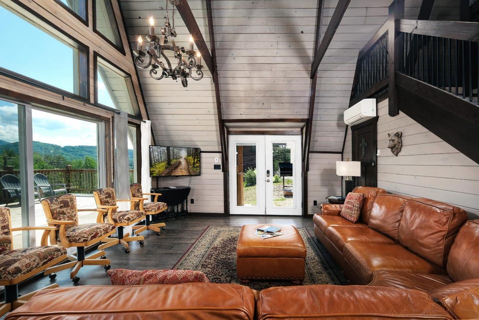 Amazing Grace Where Peace Finds You Chalet in Pigeon Forge