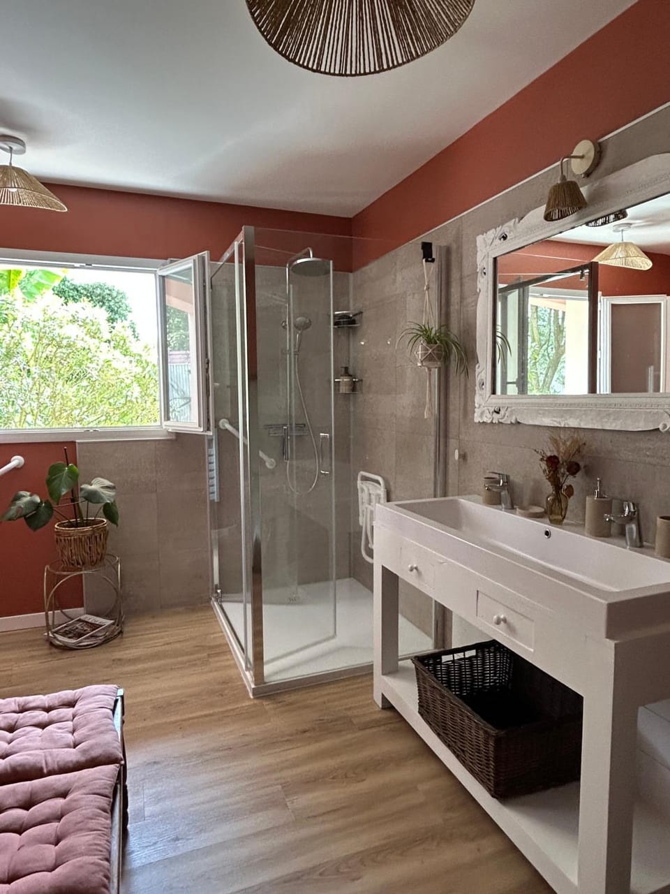 Shower, Bathroom