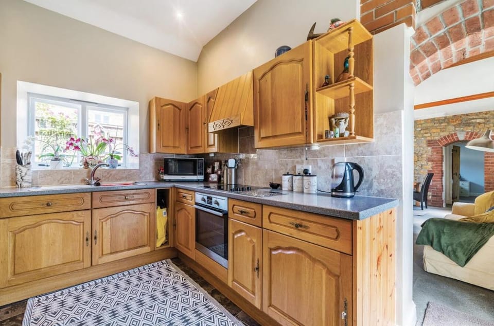 Clarence Cottage Castle Cary House in Mendip District