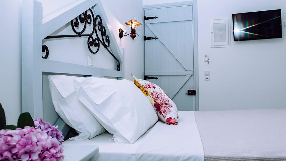 Rodakas Rooms-Viktoras Apartment in Decentralized Administration of the Aegean