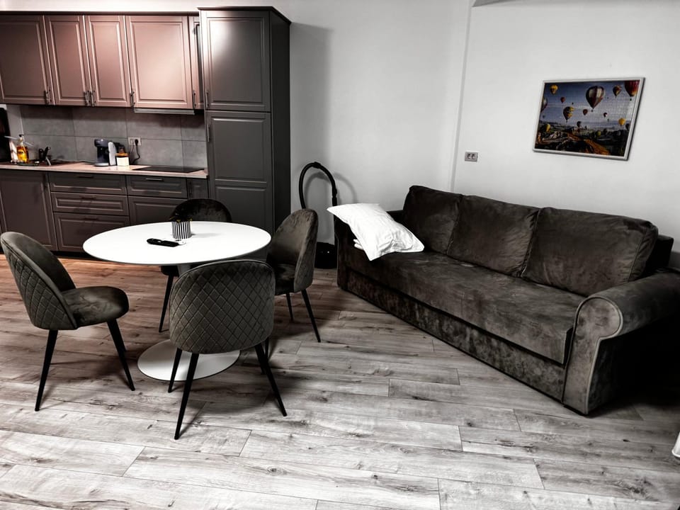 Twin Waves Apartment in Constanța County