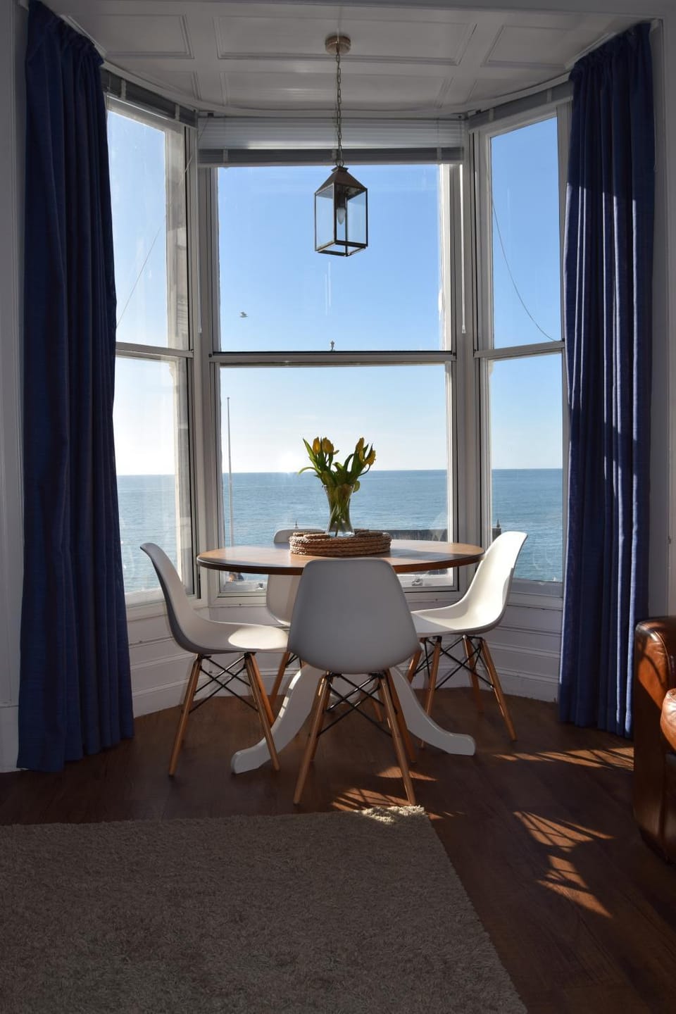 Living room, Dining area, Sea view
