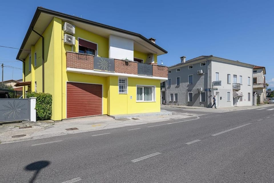 Appartamento Mimosa Apartment in Veneto