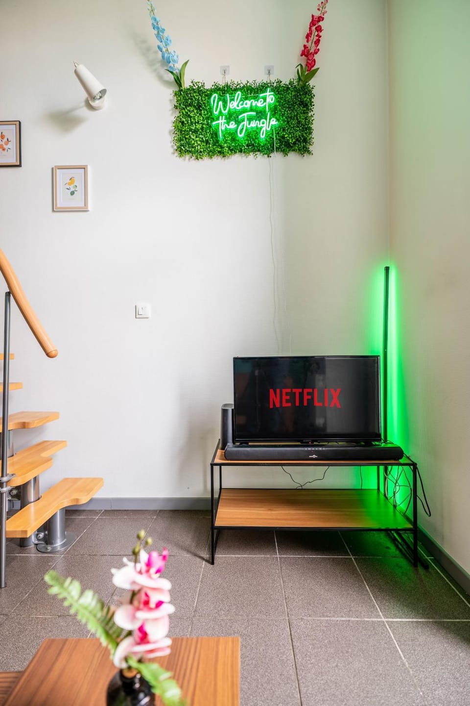 LOFT Netflix et place gratuite proche Transport Apartment in Saint-Étienne