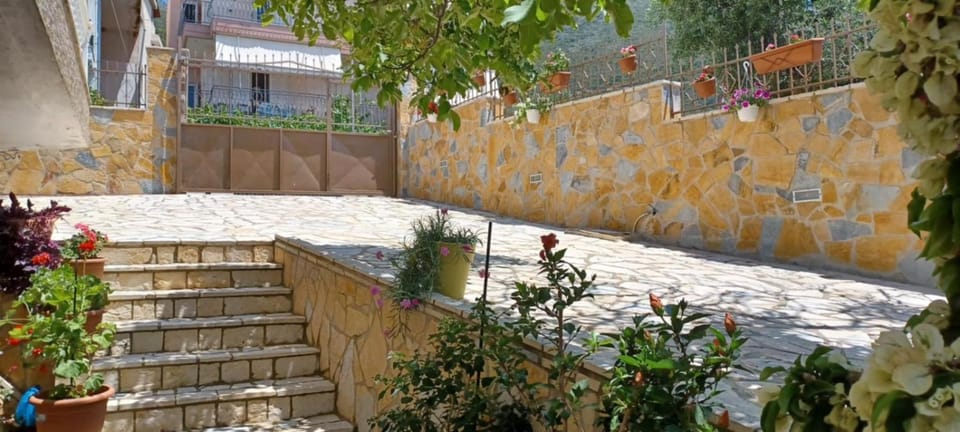 Spring, Day, Garden, Garden view
