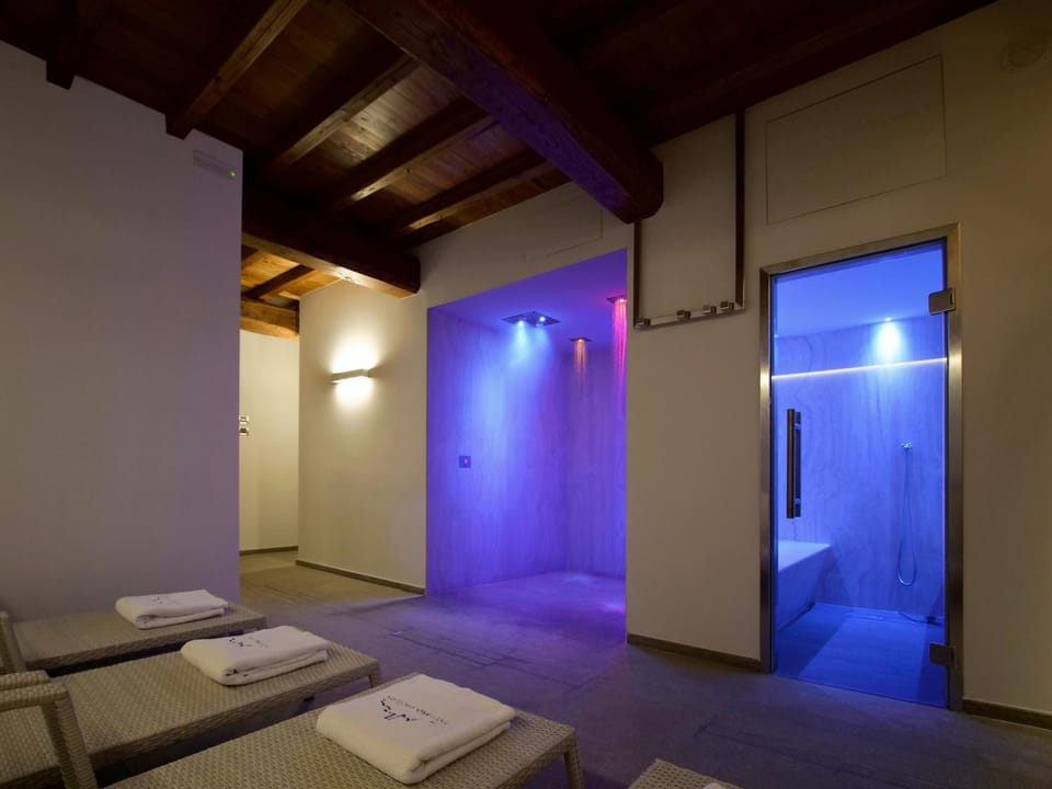 Spa and wellness centre/facilities