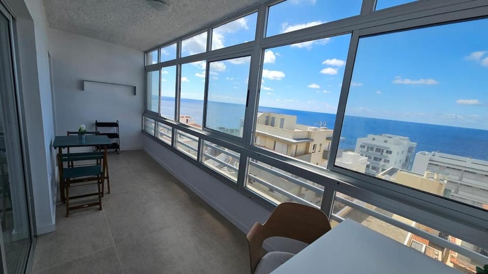 View (from property/room), Balcony/Terrace, Sea view