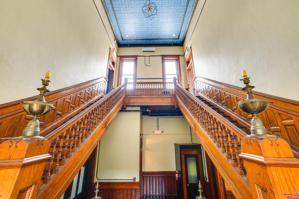 Boutique Studio Stay in the Heart of Marshall! Apartment in Marshall