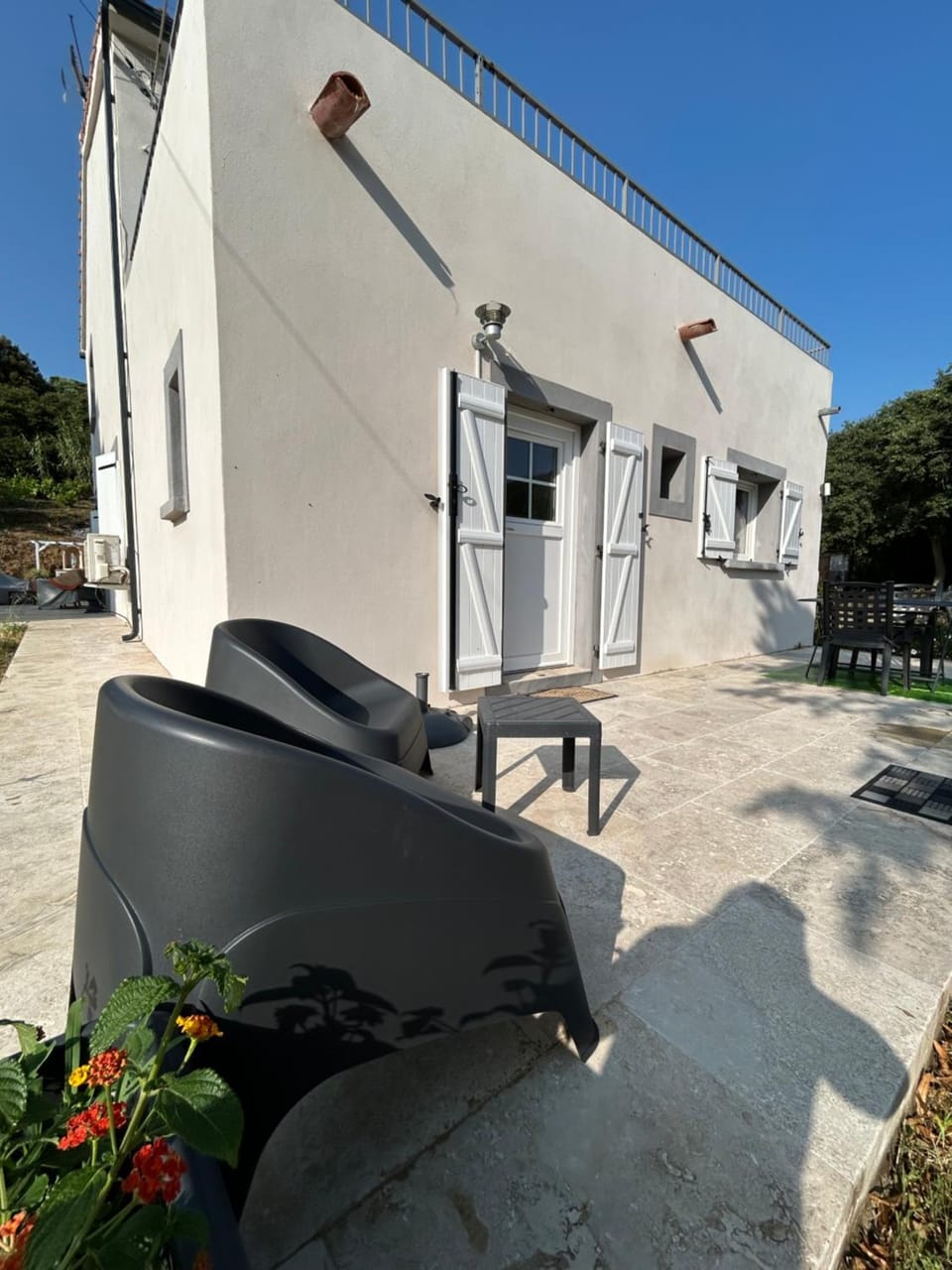 Property building, Patio