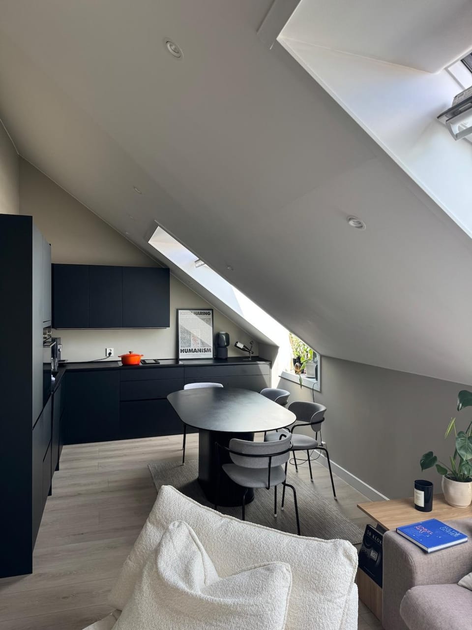 Modern penthouse, centrally located at Bogstadveien Apartment in Oslo