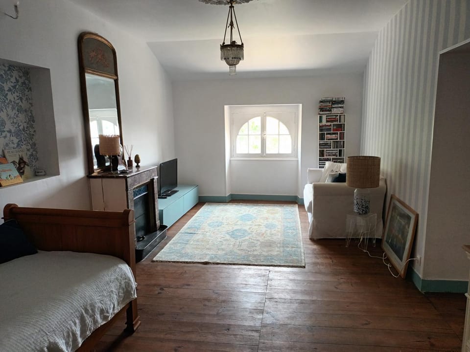 Villa Séquoia - Belle chambre SDB privée et petit salon Bed and Breakfast in Nouvelle-Aquitaine