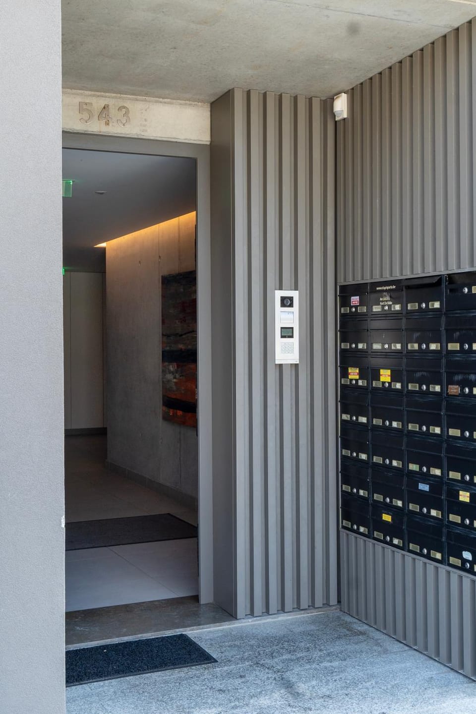 Property building, Facade/entrance