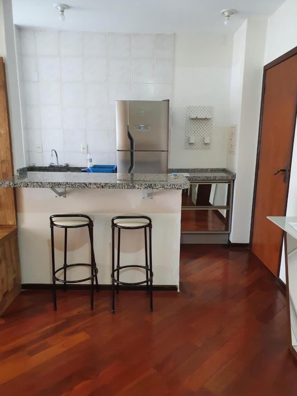 Apto com cozinha e lavanderia Apartment in Joinville