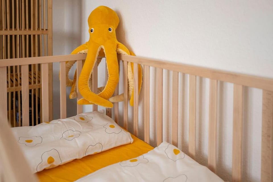 Bedroom, children