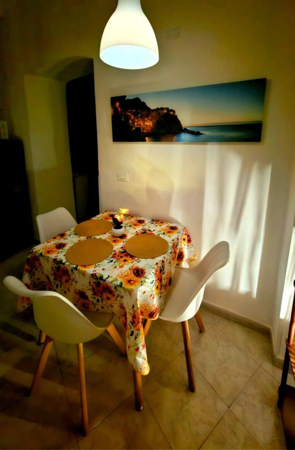 Good Night Big Family Apartment with terrace - 5 min from station, Independent entrance Apartment in La Spezia