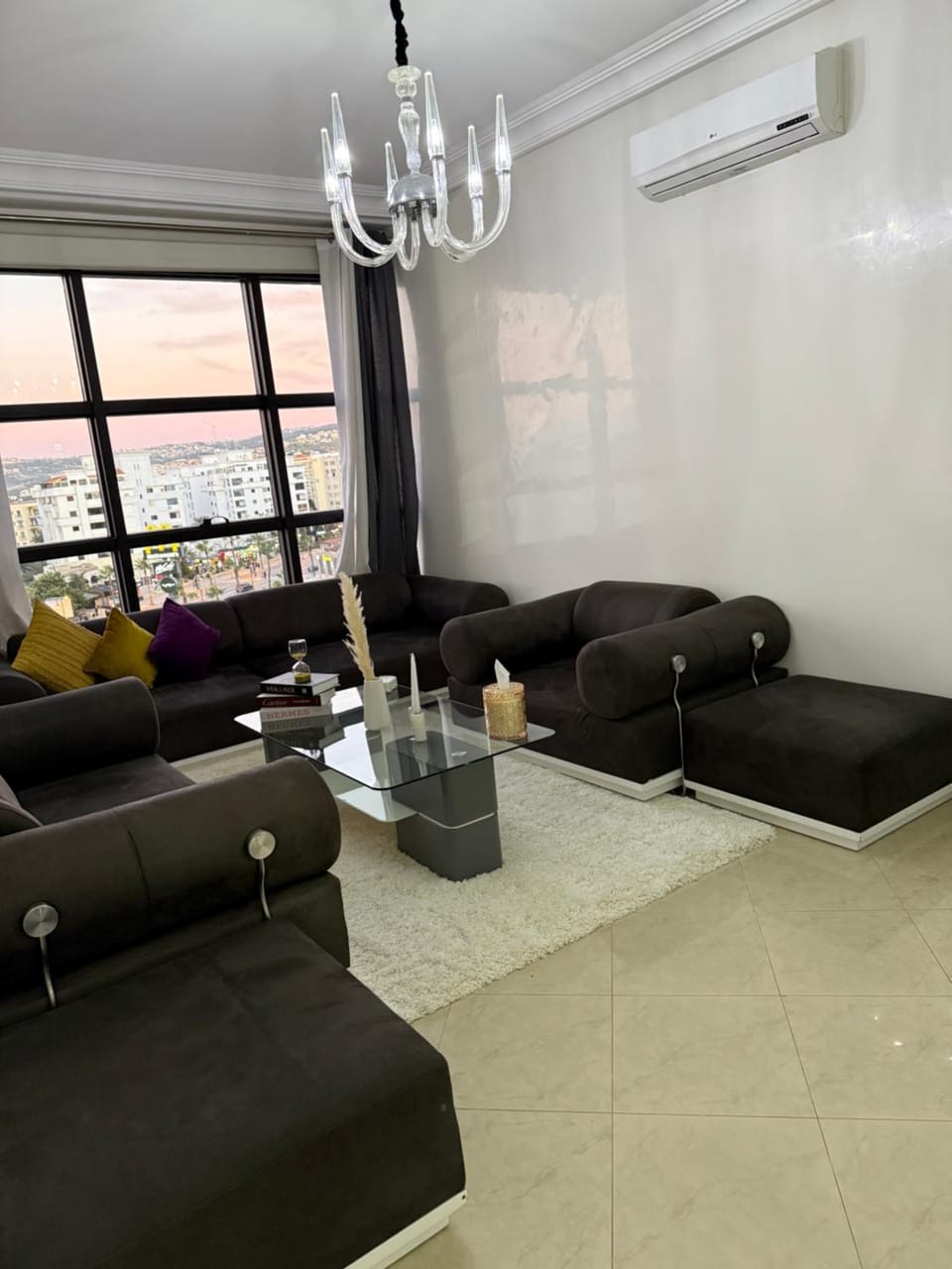 Une pépite avec vue panoramique playa, Tanger Apartment in Tangier