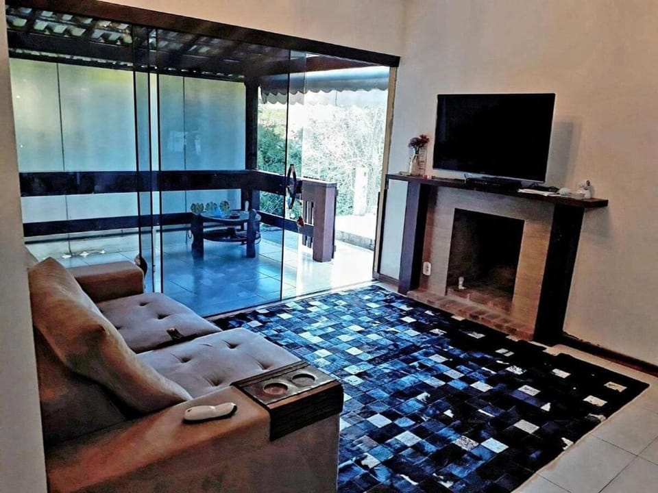 Communal lounge/ TV room, TV and multimedia, Living room, Seating area