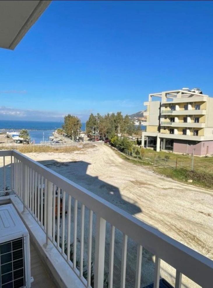 Property building, Day, View (from property/room), Balcony/Terrace, Beach, Sea view