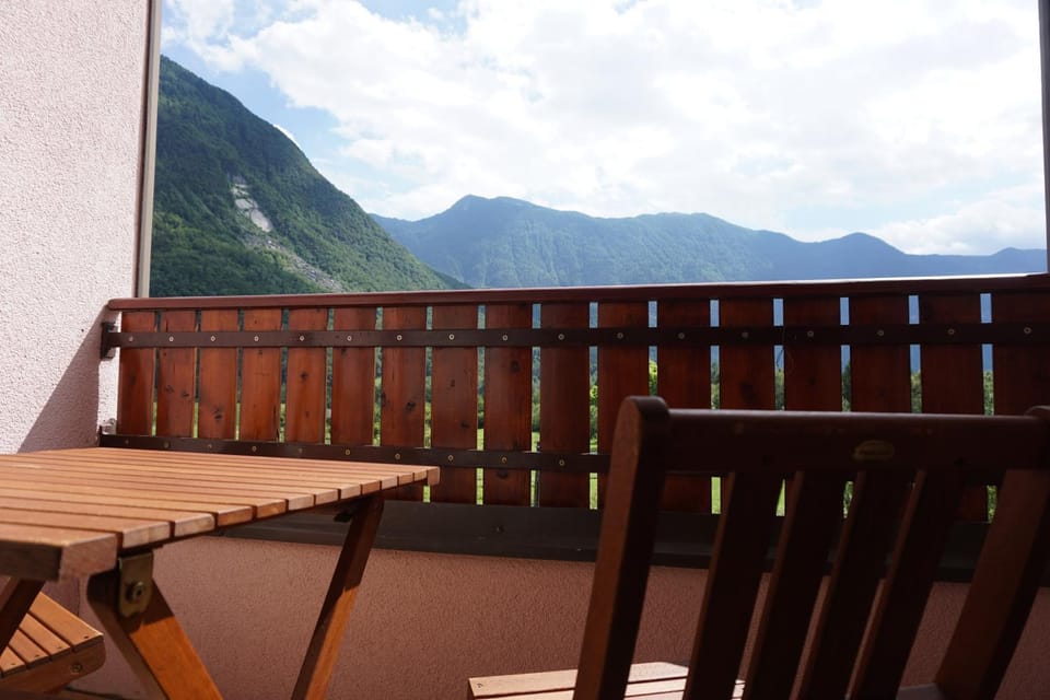 View (from property/room), View (from property/room)