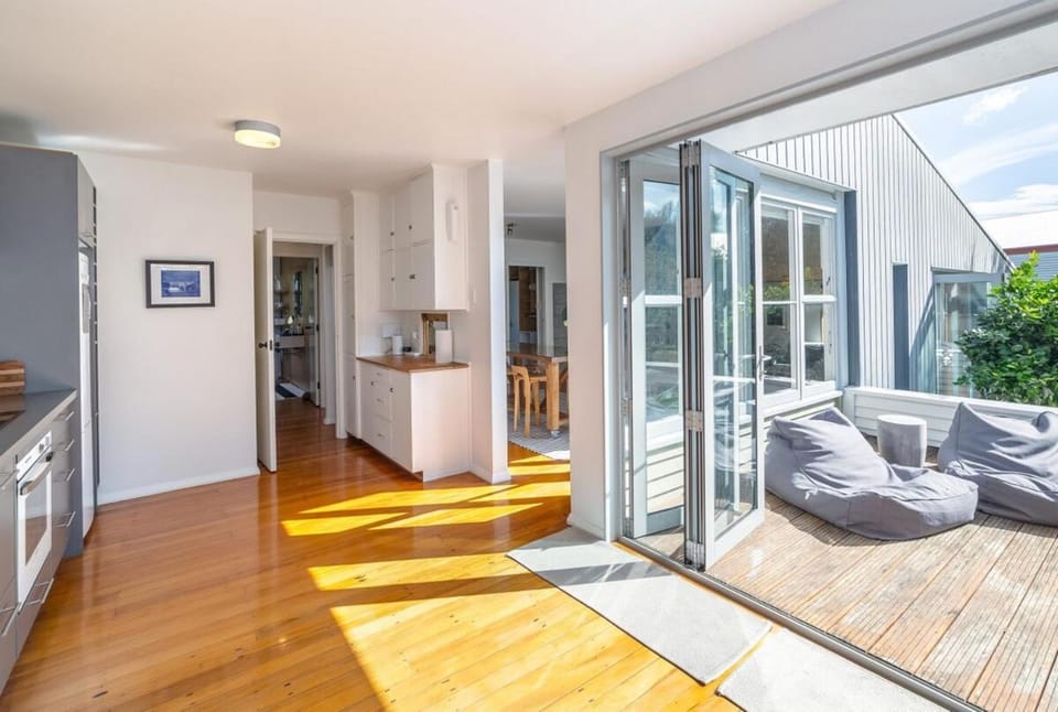 Patio, Kitchen or kitchenette