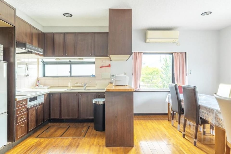Raku Raku Apartment in Japan