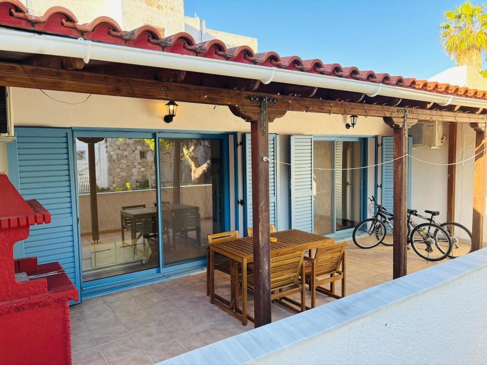 Irene's house in the center of Kos,next to the sea Apartment in Kos