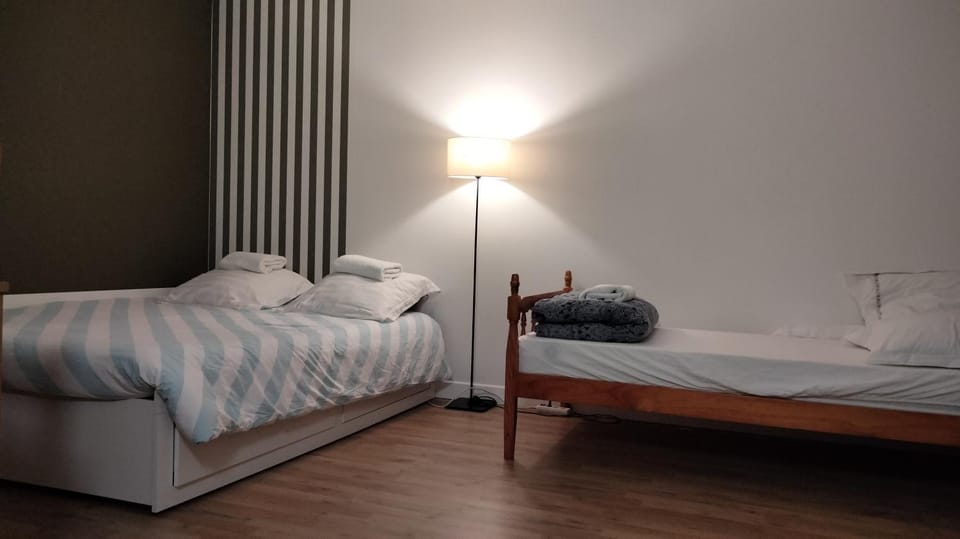 Apart for 4 pers - 15 Min to Disneyland-30 Min to Paris Apartment in Bussy-Saint-Georges