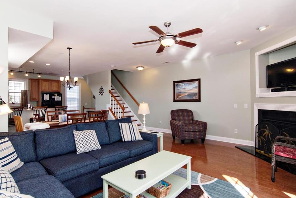 Hooked on Swordfish by Bryant Real Estate House in Carolina Beach