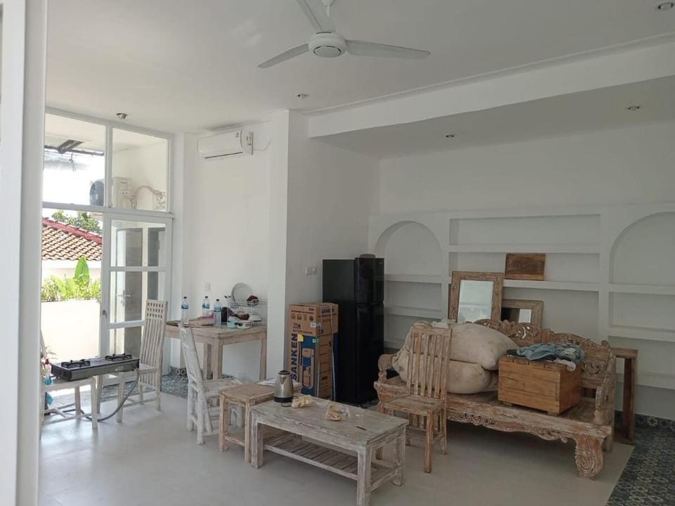 Your Dream Canggu Getaway Villa Villa in North Kuta