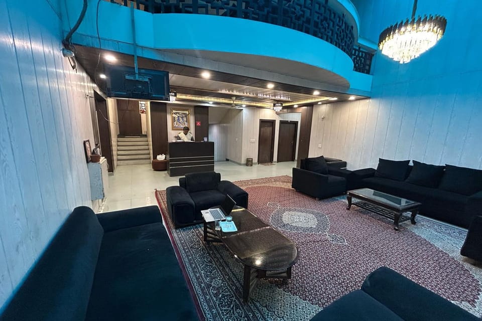 Lobby or reception, Seating area