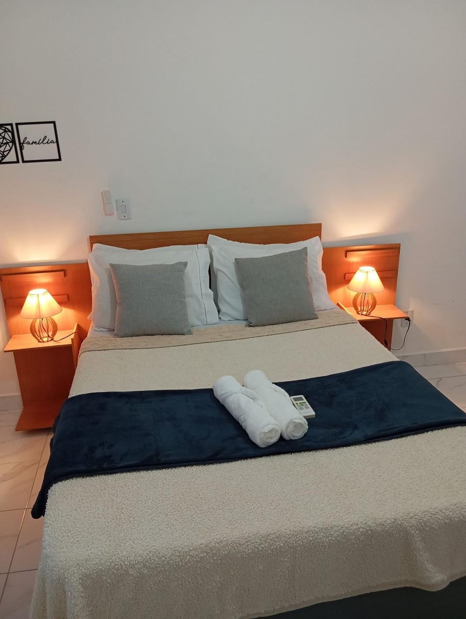 Apartamento próximo a BR com ar-condicionado House in Governador Valadares