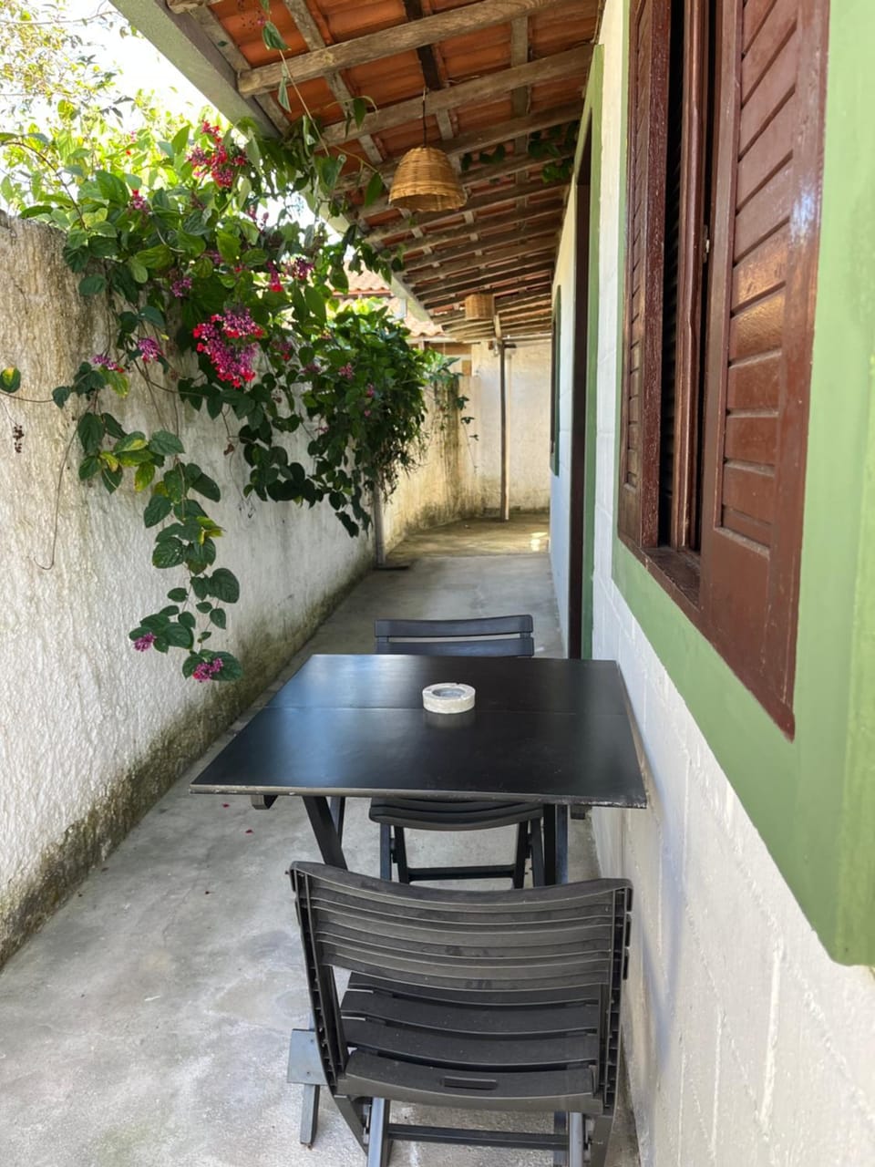 Casa Pitanga 550 meters from the beach para até 4 pessoas House in Paraty