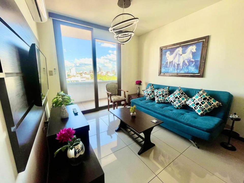 Dpto de lujo en Equipetrol, con piscina Apartment in Santa Cruz de la Sierra