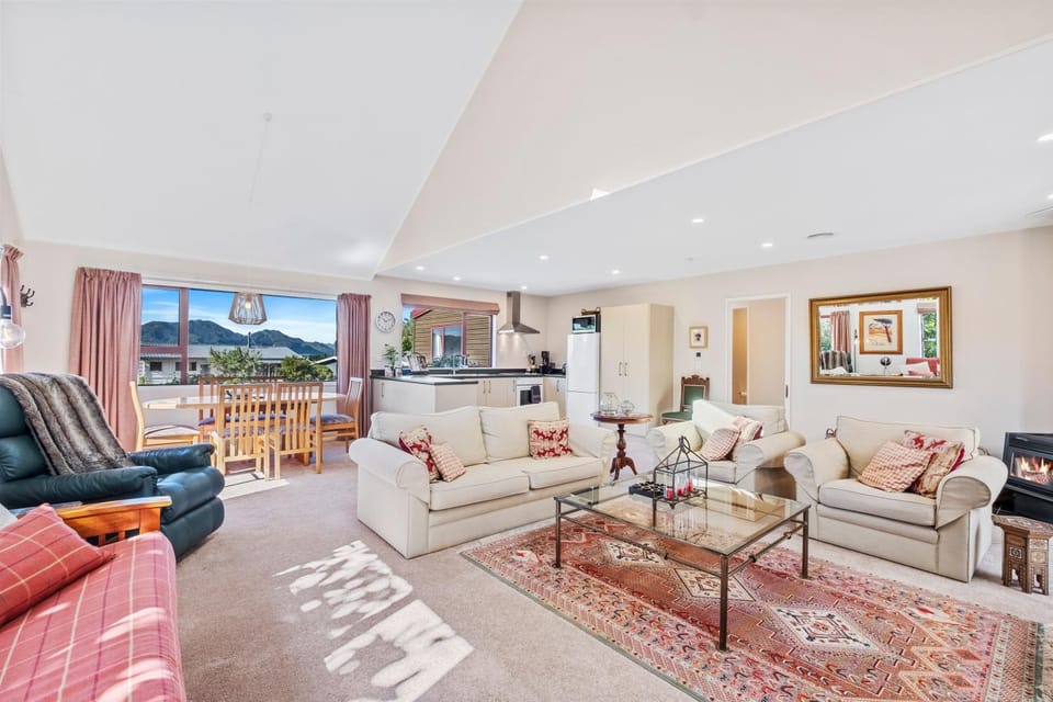 16 Denby Place House in Hanmer Springs